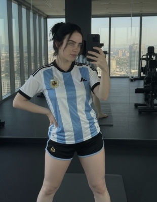 AI-generated image of Billie Eilish in an Argentina national team jersey