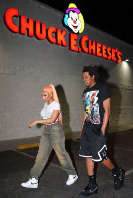 AI-generated image of Nicki Minaj and Jay-Z outside a Chuck E. Cheese's