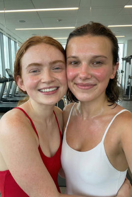 AI-generated image of Millie Bobby Brown and Zoé De Grand Maison at the gym