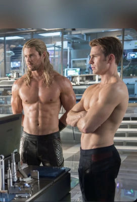 AI image detected of Chris Hemsworth and Chris Evans shirtless in a lab