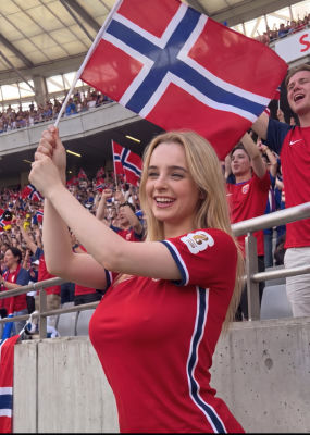 AI-generated image of a woman supporting Norway at a FIFA World Cup match