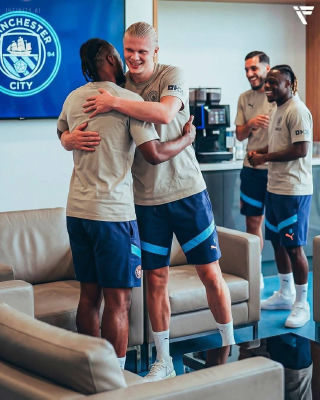 AI-generated image of Antonio Semenyo and Nicolas Pépé in Manchester City training kit