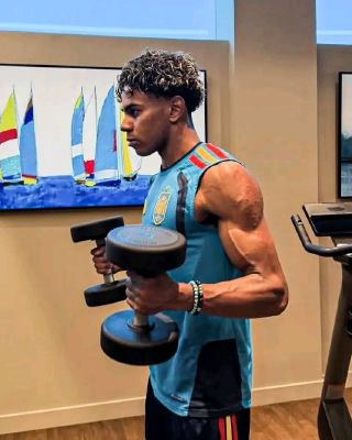 AI-generated image of Lamine Yamal working out in a gym