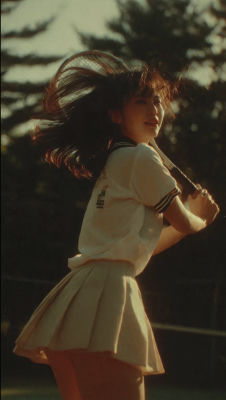 AI-generated image of a young person holding a tennis racket