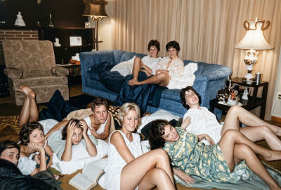 AI image detected of a 1970s theme group of people 