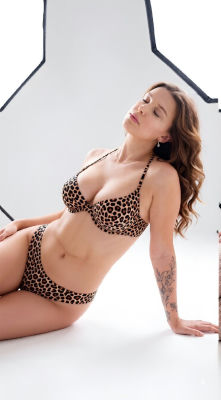 AI-generated image of Millie Bobby Brown in a leopard-print bikini