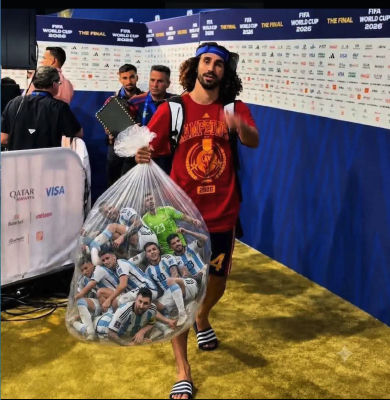 AI-generated image of Juan José Narváez carrying Argentine players in a bag at FIFA World Cup 2026
