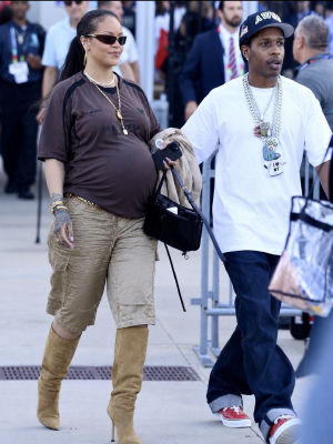 AI image detected of Rihanna and A$AP Rocky walking together