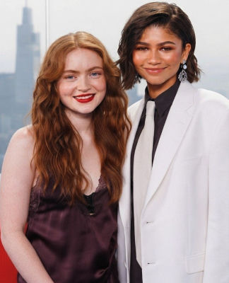 Deepfake of Zendaya and Sadie Elizabeth Sink posed together at an event