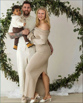 AI-generated family portrait featuring a pregnant woman, a man, and a young child