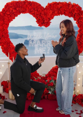 AI-generated image of Jude Bellingham proposing to a woman resembling Ashlyn Castro