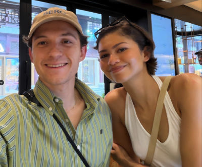 Deepfake of Tom Holland and Zendaya taking a selfie together