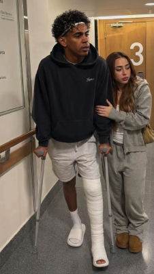 AI-generated image of Lamine Yamal on crutches at a Barcelona hospital