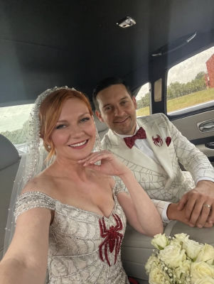 Deepfake of Kirsten Dunst and Tobey Maguire in Spider-Man themed wedding attire