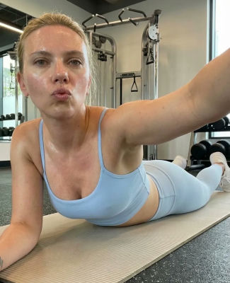 AI-generated image of Scarlett Johansson working out in a gym