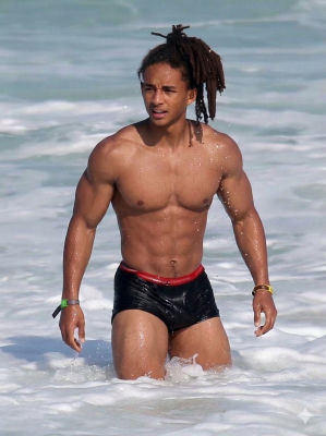 Deepfake of Jaden Smith at the beach
