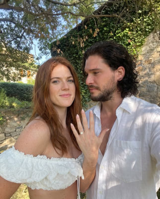 AI-generated engagement photo of Kit Harington and Rose Leslie