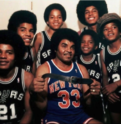 AI-generated photo of the Jackson Five with Joe Jackson in a Knicks jersey