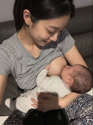 Reported AI-generated image of a woman breastfeeding an infant