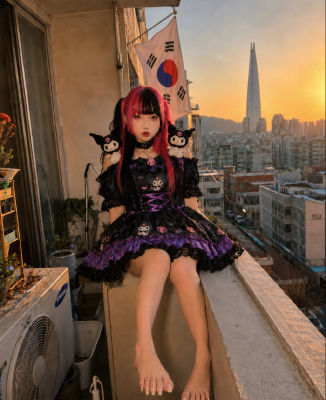 AI-generated image of a woman in gothic lolita outfit with Korean flag backdrop